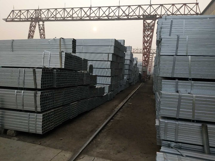 ���˟���\����